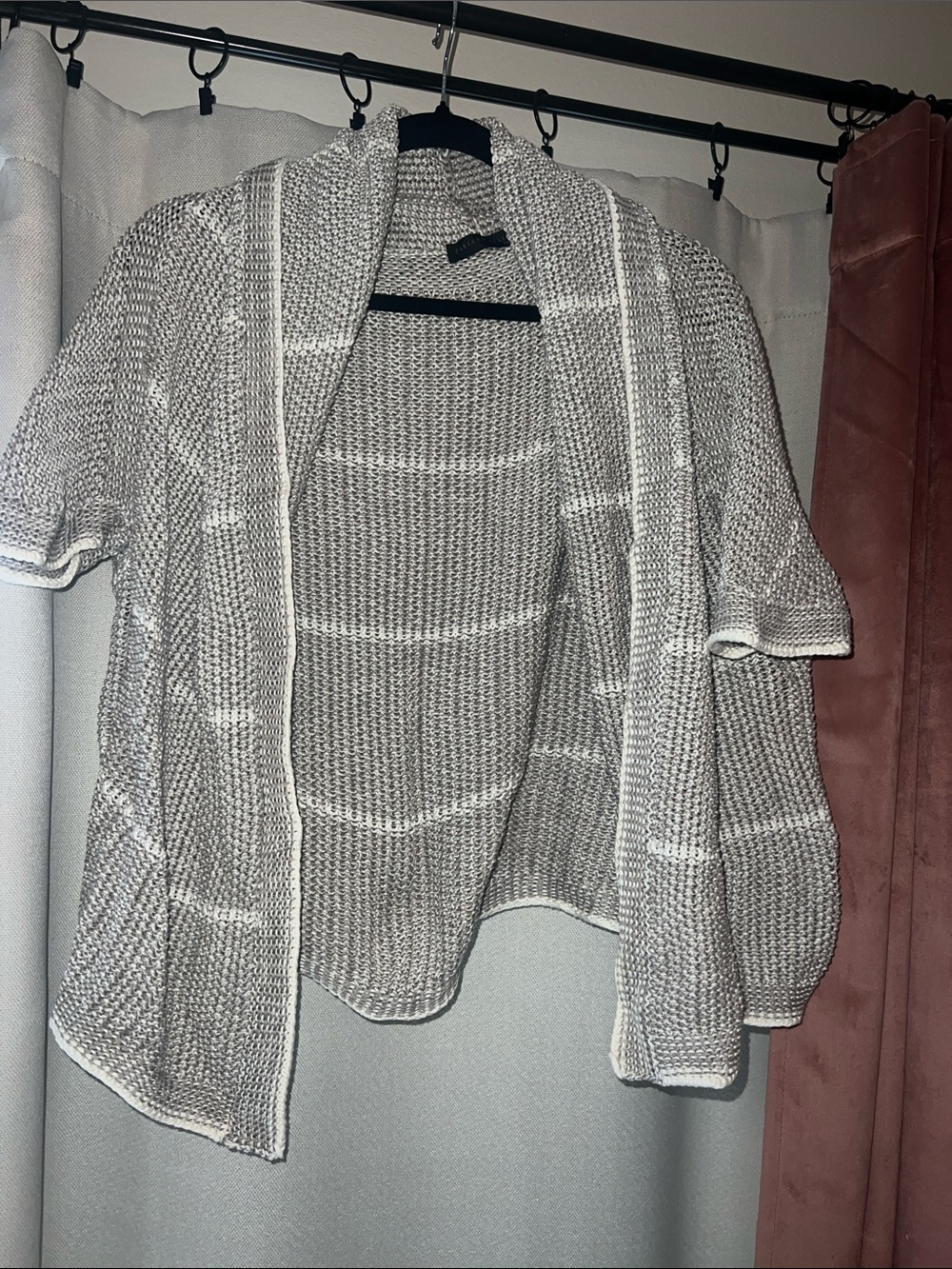 Open-Front Short-Sleeve Knit Cardigan - Gray and Cream Size M
